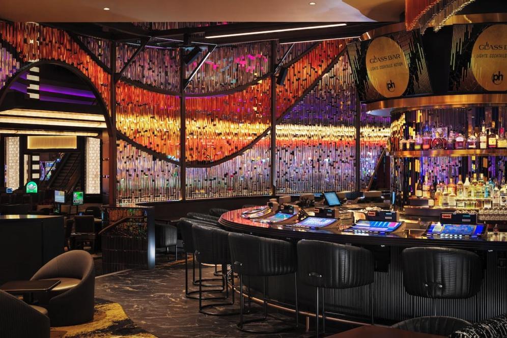 לאס וגאס Planet Hollywood Resort & Casino By Suiteness מראה חיצוני תמונה